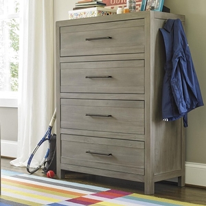 Item # 001CH 4 Drawer Chest - Removable felt lined tray<br><br>Hidden storage<br><br>Removable Drawer Dividers<br><br>Left & right pull out clothing rod